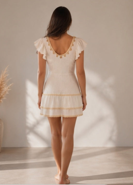 Rochie Albă Elegantă cu Volane și Inserții Bej din Bumbac – Rochie Damă Romantică